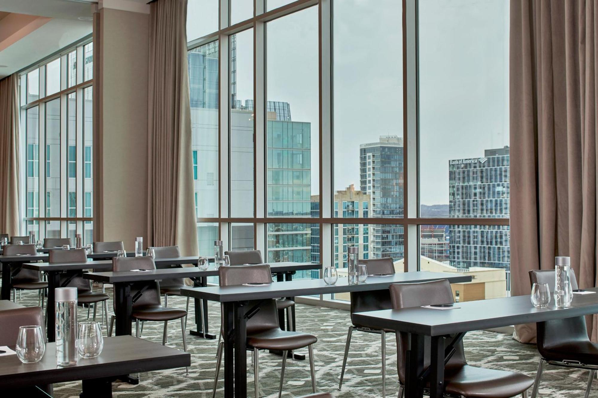 Springhill Suites By Marriott Nashville Downtown/Convention Center Екстериор снимка