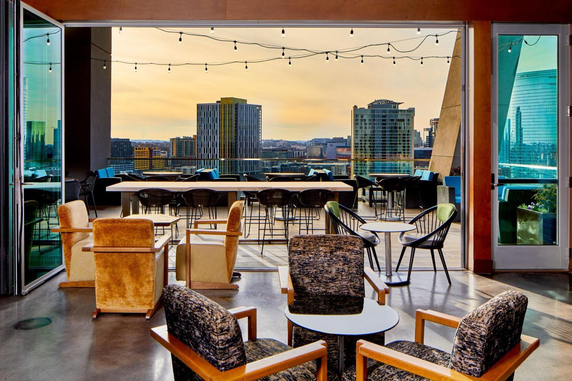 Springhill Suites By Marriott Nashville Downtown/Convention Center Екстериор снимка